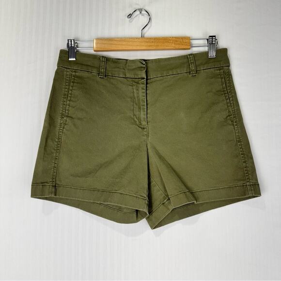 J. Crew Pants - J. Crew Classic Cotton Chino Shorts Olive Green Women’s Size 8 Zip-Fly Pockets